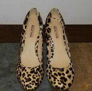 Size 10 Leopard Pumps(New)